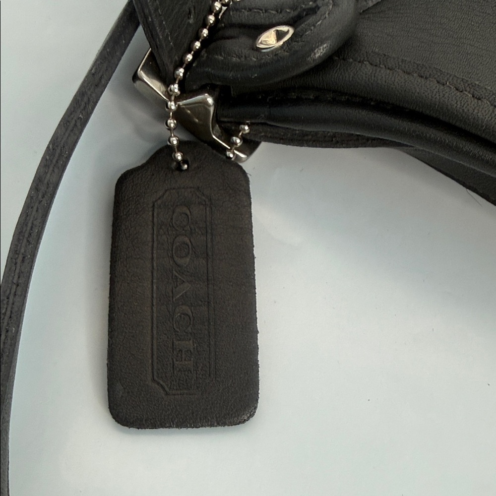 COACH VINTAGE Slim Hippie Flap Saddle Bag. - Picture 10 of 17